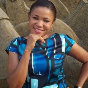 Meet your Posher, Esther